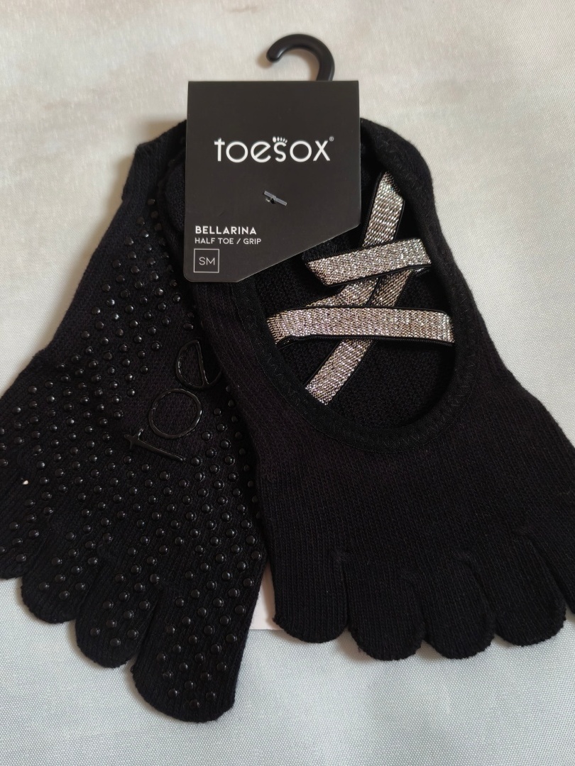 Toesox Yoga Five-Toe Socks Men - огляд і ціна Yoga Mat